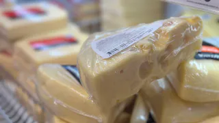 Можно смело брать – он натуральный: Роскачество назвало лучшие марки сыра