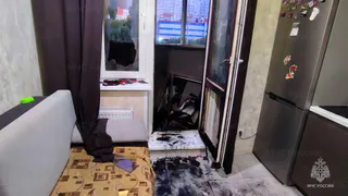 В Чебоксарах в квартире загорелся балкон, пока дома спали трое детей с матерью