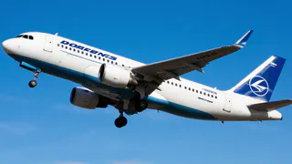 Эти 3 места в самолете стараюсь обходить стороной: И лечу всегда как царица - стюардесса "нашептала"