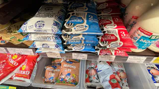 В молоке этих 5 брендов "пальмы" нет - специалисты Росконтроля рекомендуют. Смело покупайте себе и детям на кашу 