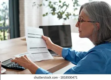 Льготникам по услугам ЖКХ упростят оплату