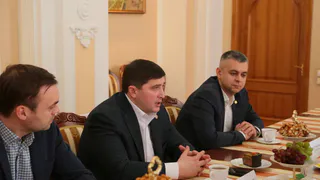 Мэры Нижнекамск и Омска обсудили перспективы сотрудничества