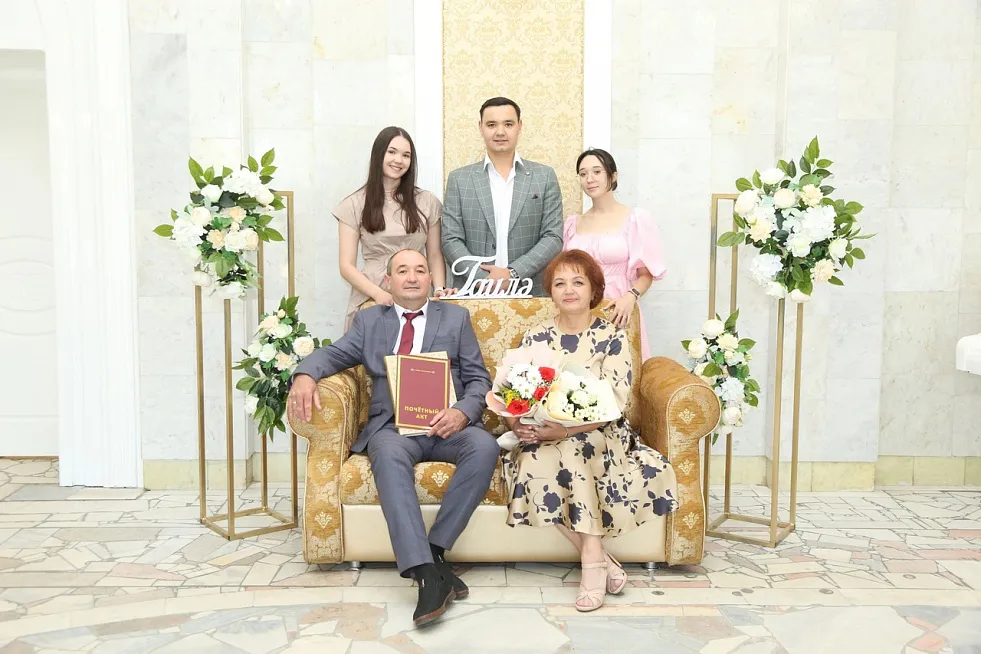 Серебряную свадьбу отметили супруги Шамшудиновы из Нижнекамска