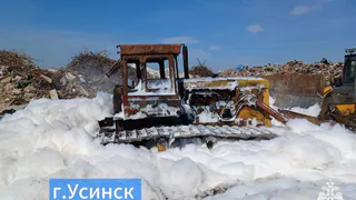 В Усинске устранили пожар на мусорном полигоне без пострадавших