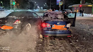 Есть пострадавший: ночью на Касимовском шоссе произошло ДТП с участием трех машин