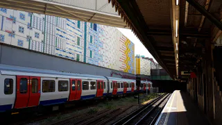 Как превратить долгую дорогу на поезде в удовольствие: вещи, которые решат все проблемы