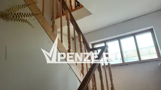 Двум врачам в Кузнецке вручили ключи от квартир