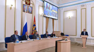 Губернатор Богомаз обсудил меры против коррупции