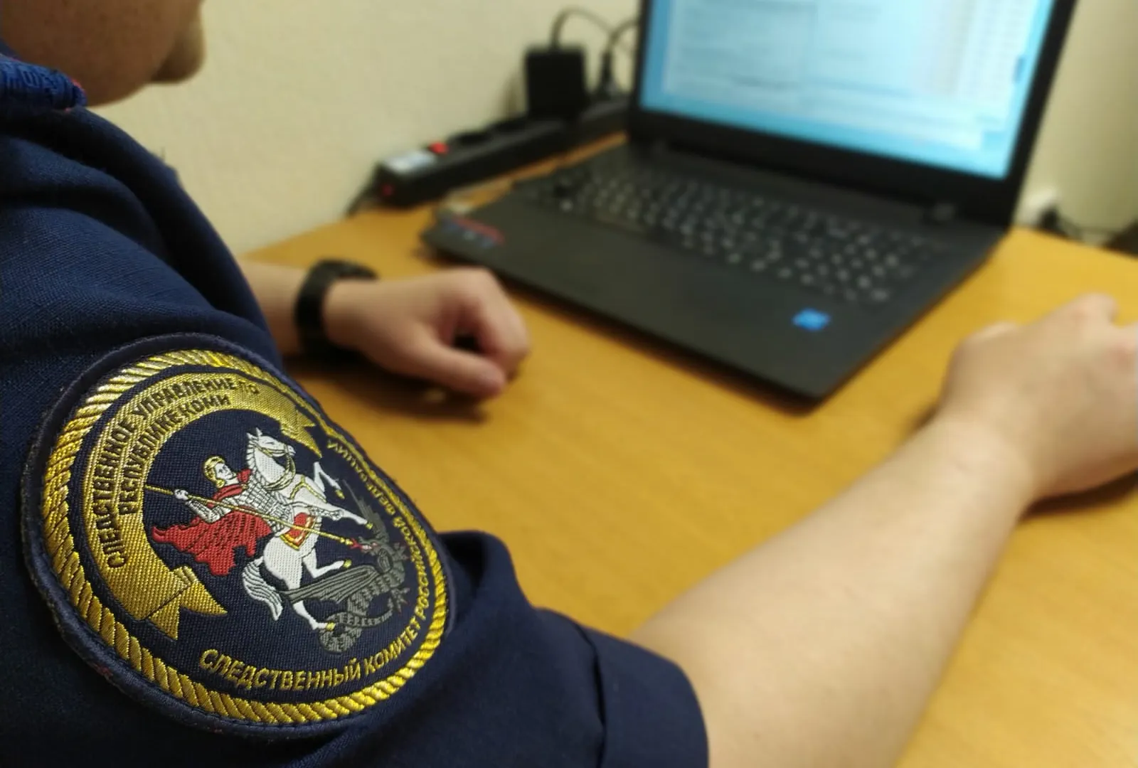 Преподаватель СПО в Коми обвиняется во взятке за отметку