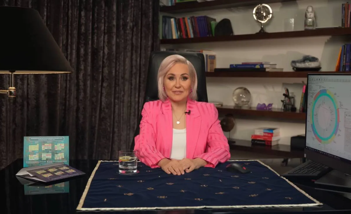 Майский звездопад удачи: 3 знака Зодиака ждет волшебный прорыв - астропрогноз Василисы Володиной