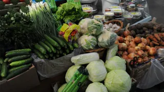 В брянских магазинах резко подорожали овощи