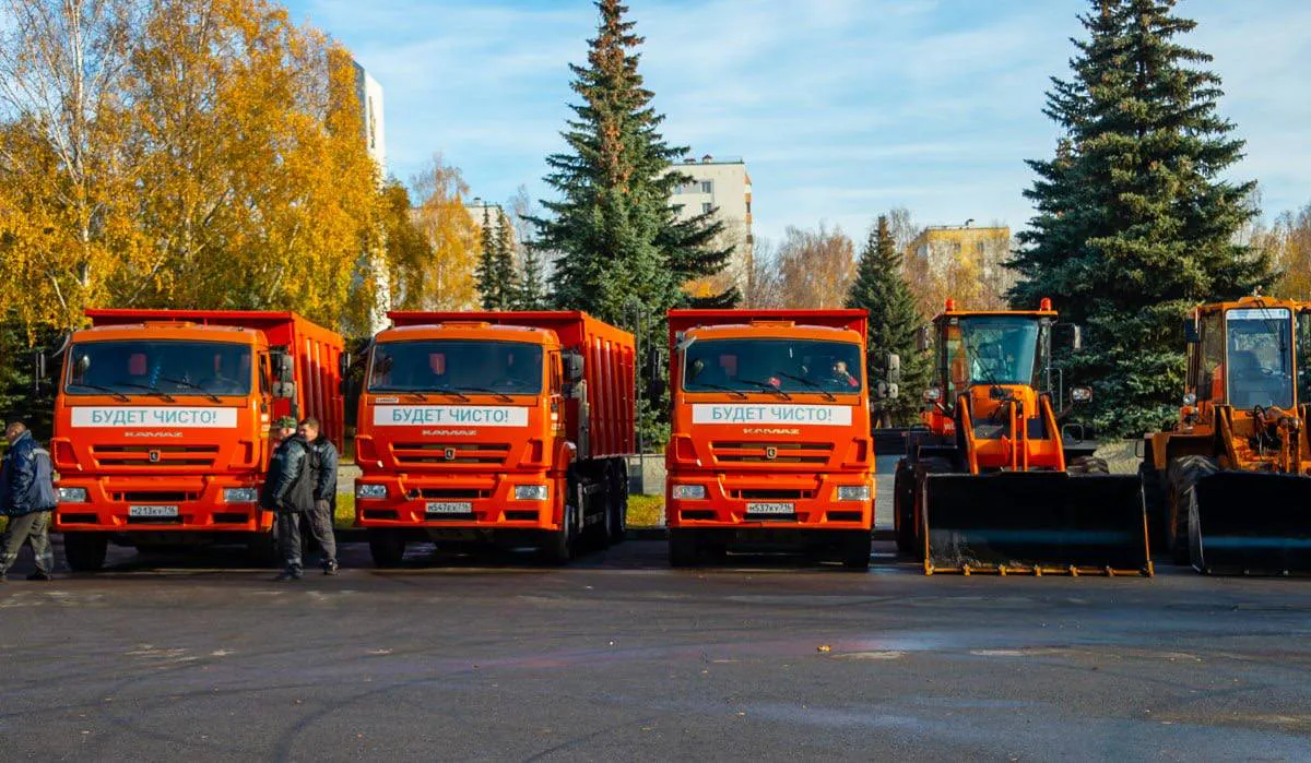 Зима под контролем: мэр Нижнекамска проверил готовность снегоуборочной техники и бригад