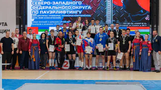 Пауэрлифтеры из Коми установили серию рекордов на первенстве Северо-Запада