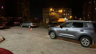 В Магнитогорске водитель иномарки сбил пенсионерку при выезде с парковки: пострадавшая госпитализирована