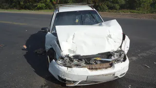 Водитель иномарки спровоцировал ДТП, проехав на красный свет