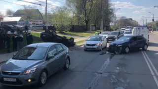 В Рязани на Касимовском шоссе перевернулся ВАЗ