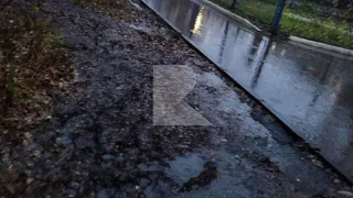 В Рязани жителей возмутила затопленная дорога у детского сада №104