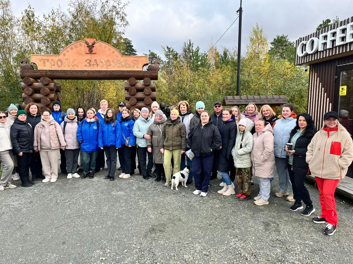 Медики Усинска прошли «Тропу здоровья» в рамках акции «Человек идущий»