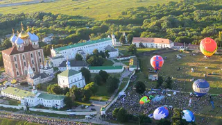 Рязань с высоты 600 метров – корреспондент Pro Города поднялся в воздух вместе с командой фестиваля «Небо России»