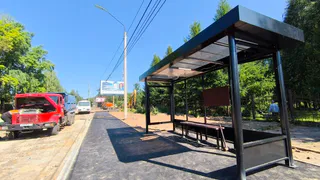 Октябрьский проспект в Сыктывкаре преображается: появились новые тротуары и остановки