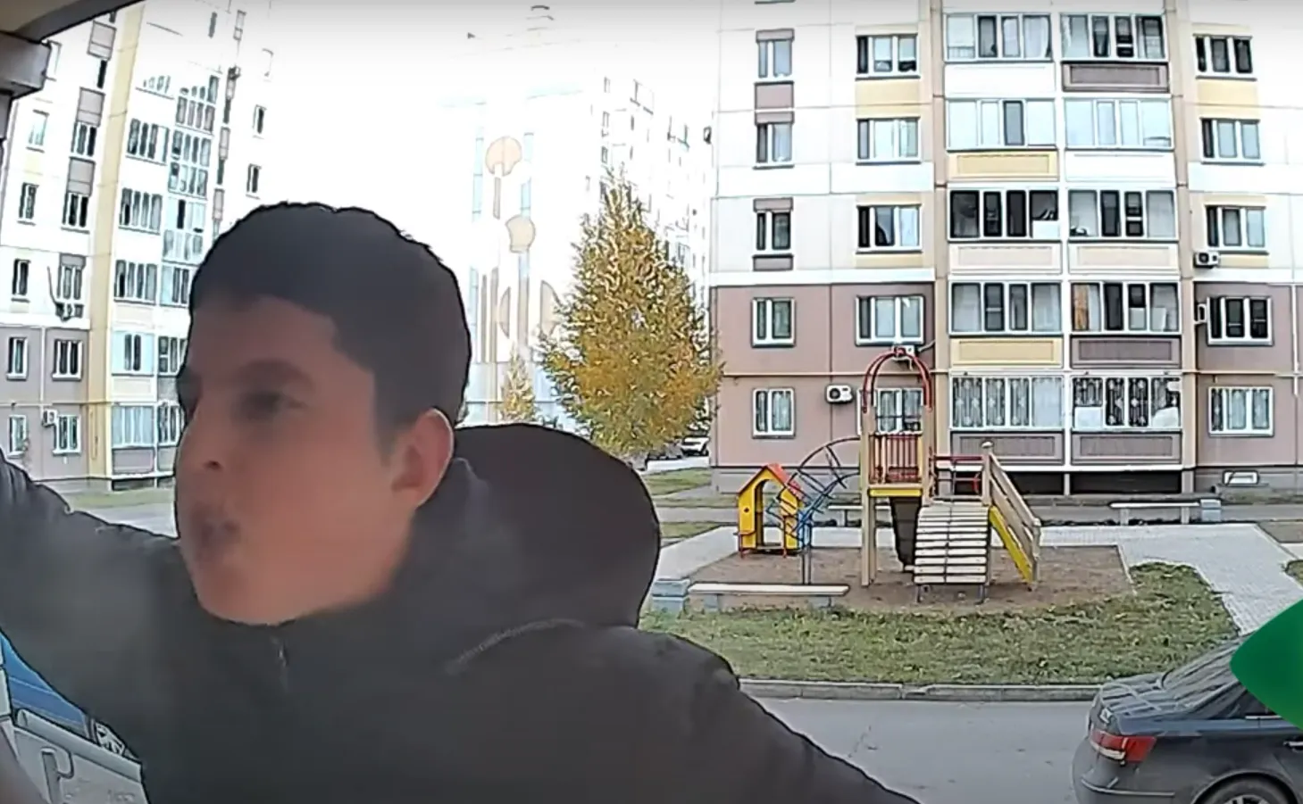 Подъездные разборки: полиция Нижнекамска возбудила уголовное дело по статье «угроза убийством»