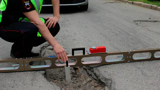 Сахалинец взыскал с брянских чиновников деньги на ремонт Audi A6