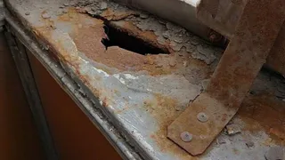 Троллейбус с дырой вызвал бурную реакцию в Пензе