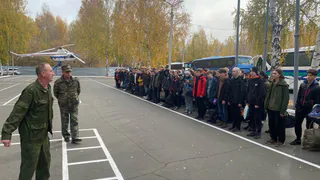 Десятиклассники Глазова отправились на учебные сборы