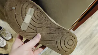 3 мазка на подошву - и ботинки не скользят даже в сильный гололед: по тротуару хожу, как по траве