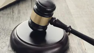 Директор подрядной организации обманул жильцов многоквартирного дома более чем на 370 тысяч рублей