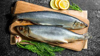 Правильно выбираем селедку для легендарного салата