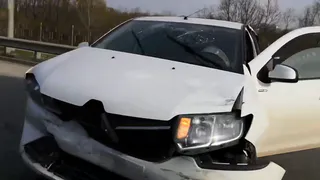 Для тех, кто едет домой: у "Ленты" в Борках произошло ДТП