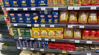 Развариваются и слипаются в ком: Роскачество назвало марки макарон, которую нельзя брать даже по скидке  