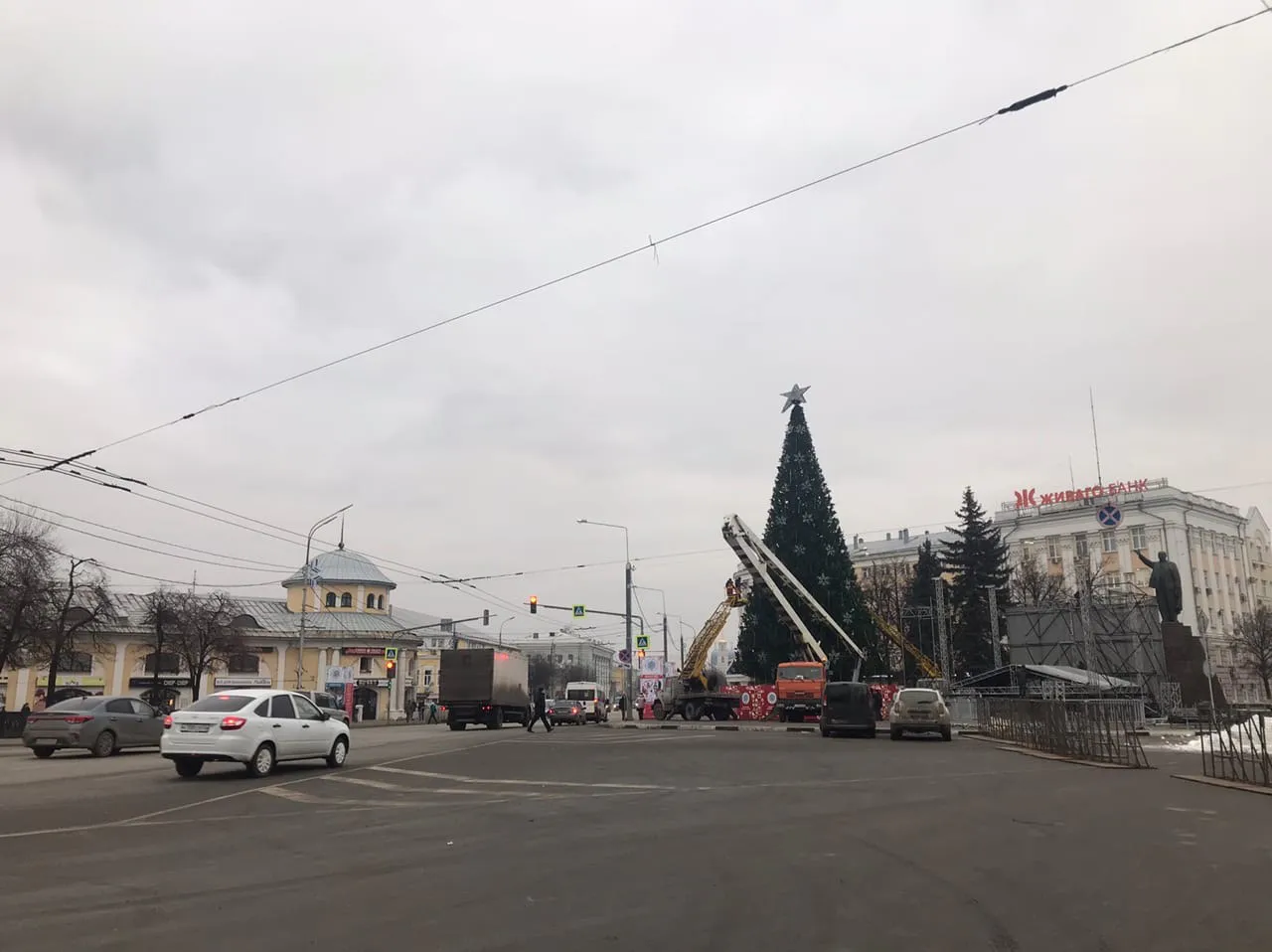 "Срыва работ не было": Сорокина рассказала, кто виноват в неудачах "Новогодней столицы"