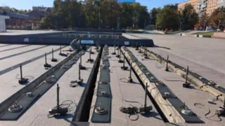 Главный фонтан города начали готовить к зиме