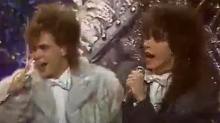 В 90-е слова этой песни знали практически все: сейчас и группу не вспомнят