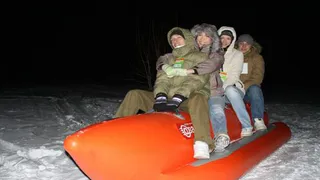 Трагедия: 19-летняя девушка разбилась на «снежном банане»