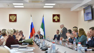 102-летний ветеран войны и труда принял участие в заседании Госсовета Коми