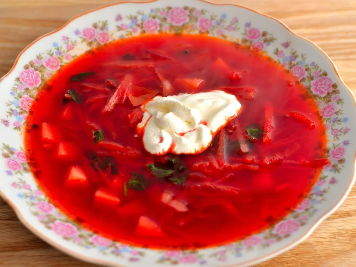 Вот от чего зависит вкус борща - и его оттенок: 3 хитрости от технологов и мудрых хозяек. Настоящий, вкусный, рубиновый: