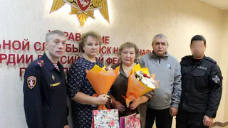 В Коми поздравили матерей погибших на СВО росгвардейцев