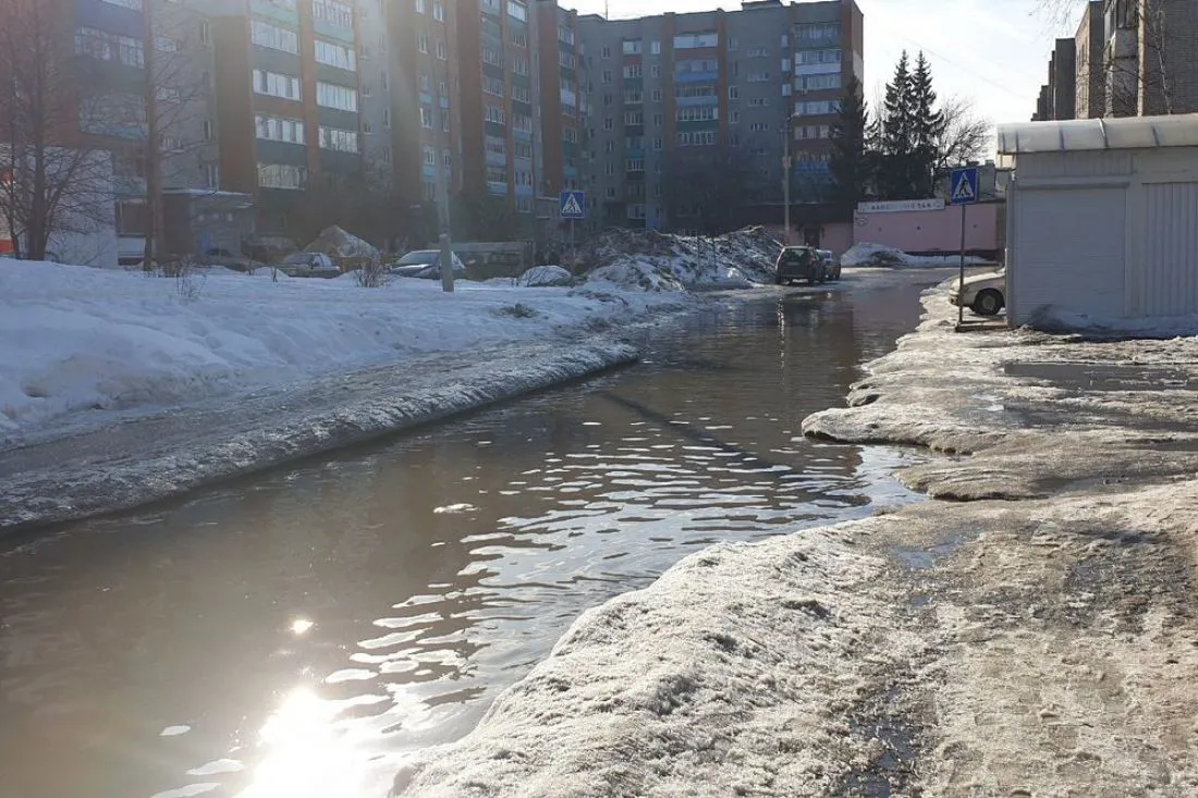 Пензенцы жалуются на подтопления дворов из-за таяния снега