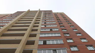 Сараевская пенсионерка погибла после падения из окна