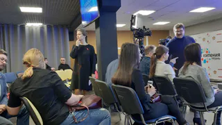 Обзор пресс-конференции Николая Любимова - взгляд из зала