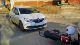 В Рязанской области подросток влетел в автомобиль на мопеде