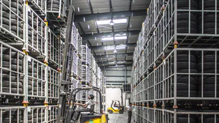 В Пензе глава управления ЦБ посетил завод и обсудил проблемы отрасли