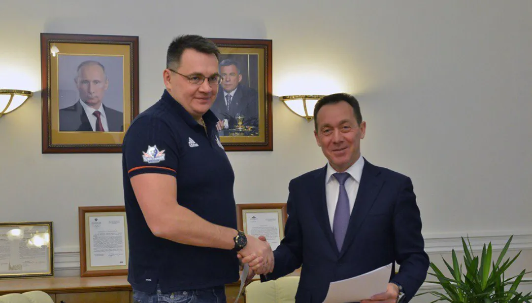 Андрей Назаров остается в "Нефтехимике"