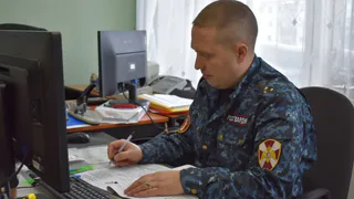 Охотник из Коми в лесу не обеспечил надежное крепление оружия и потерял его