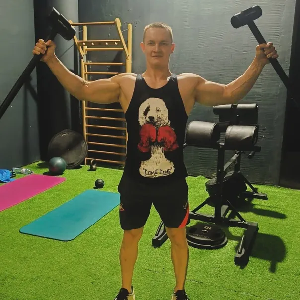 Магнитогорец покоряет телеэкраны: сотрудник металлургического комбината стал участником экстремального шоу "Работяги"