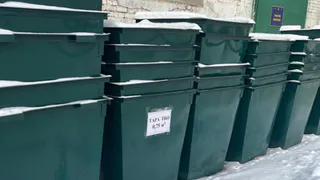 Рязанские осужденные в ИК №6 изготовили мусорные контейнеры для Скопина