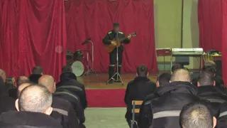 Концерт прошел в Магнитогорской колонии: искусство как шаг на пути исправления